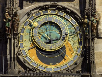Czech-2013-Prague-Astronomical_clock_face.jpg