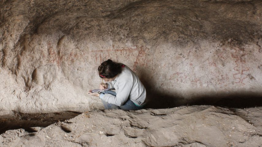 cave-art-in-patagonia-3_16.jpg